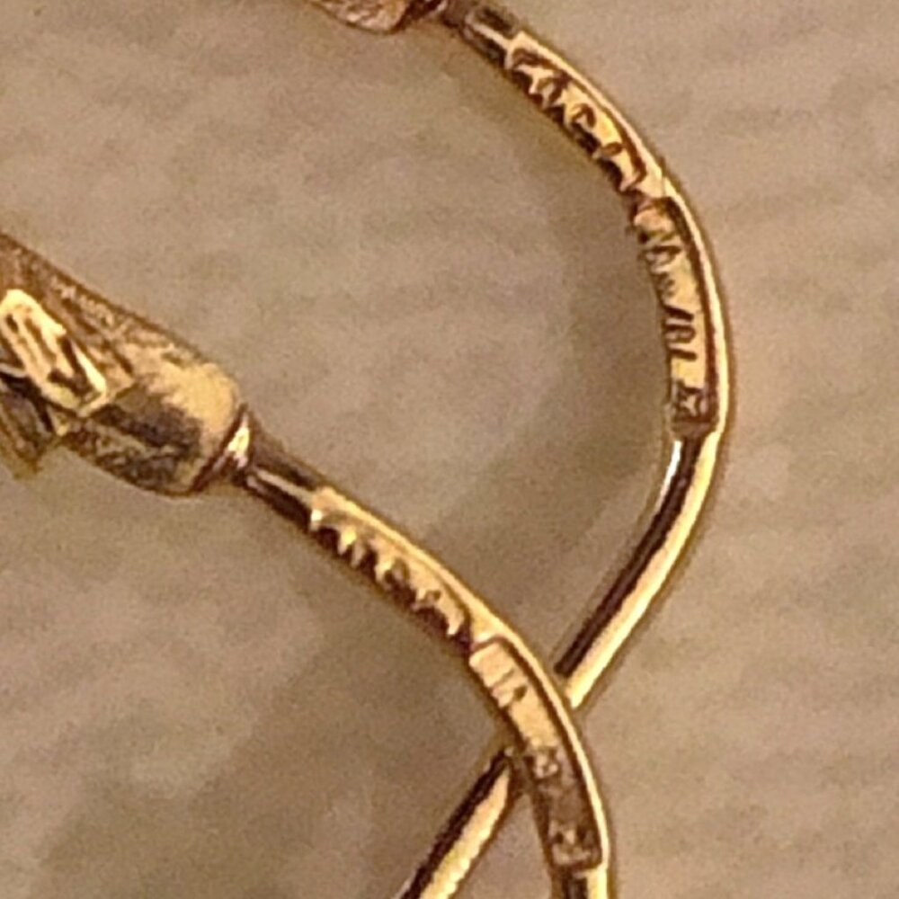 Italian Hoop Earrings, 18K Yellow Gold - Picture 14 of 14